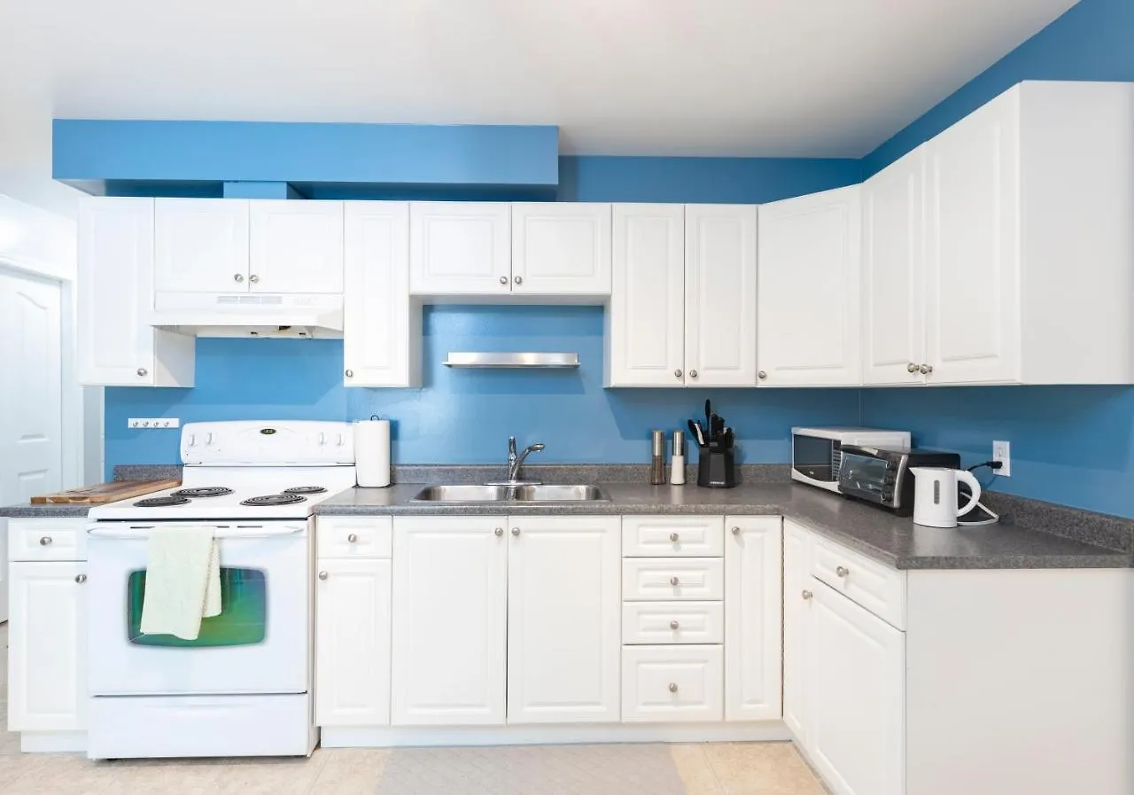 Newly Furnished 2 Bd-1 Wc Centrally Located In Langford Victoria Sleeps 6 Kanada