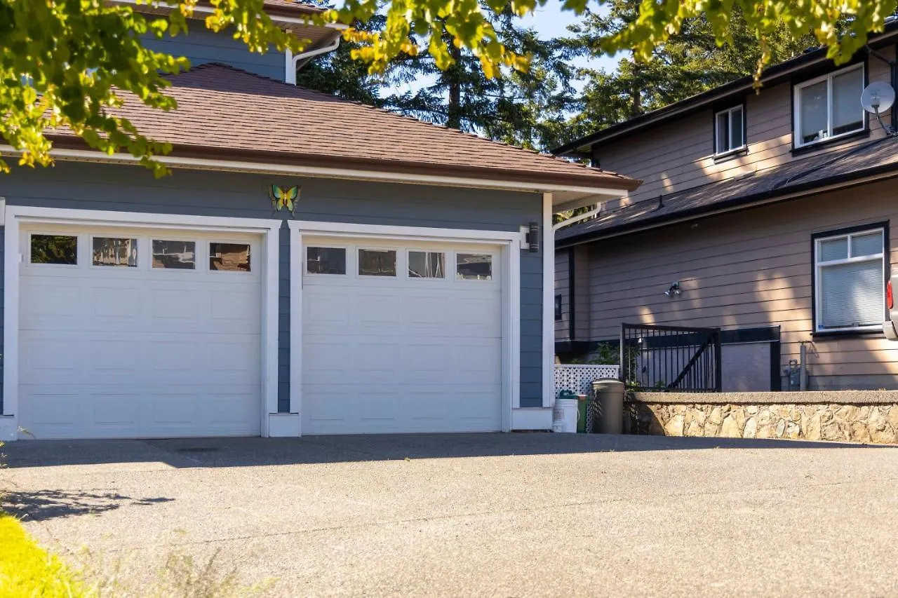 Newly Furnished 2 Bd-1 Wc Centrally Located In Langford Victoria Sleeps 6