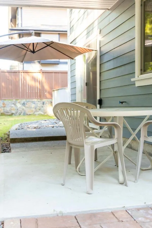 Newly Furnished 2 Bd-1 Wc Centrally Located In Langford Victoria Sleeps 6
