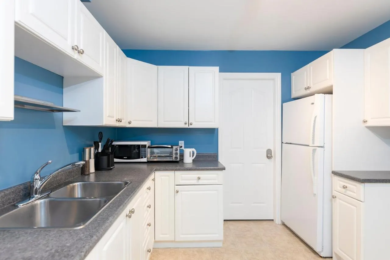 Newly Furnished 2 Bd-1 Wc Centrally Located In Langford Victoria Sleeps 6 Nyaraló