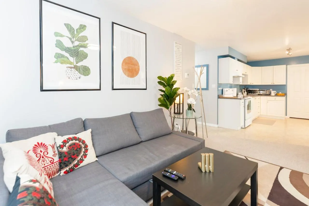Nyaraló Newly Furnished 2 Bd-1 Wc Centrally Located In Langford Victoria Sleeps 6 Kanada
