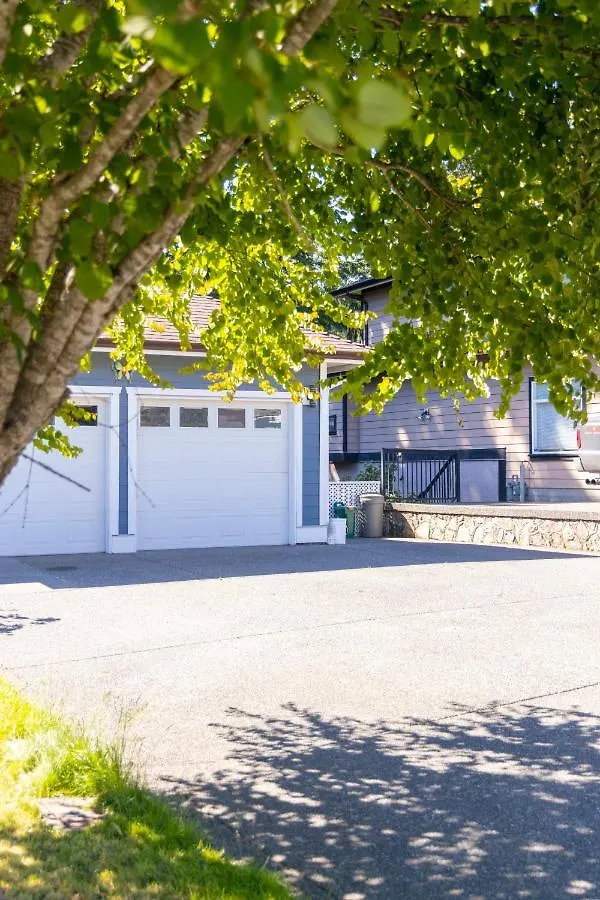 Newly Furnished 2 Bd-1 Wc Centrally Located In Langford Victoria Sleeps 6 Kanada